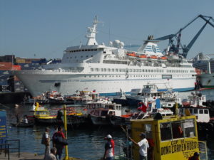  Cruise passenger tours of Santiago Chile